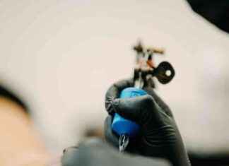 Kostenlose Tätowierungen in Osnabrücker Kirche news-21092024-222603