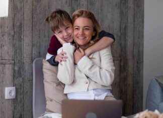 Fair bleiben in der Beziehung: Umgang mit dem Vorwurf des Lieblingskindes news-19102024-174817