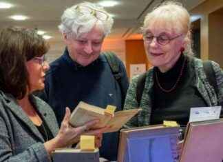 Rückgabe der Bücher an den Nachfahren einer ermordeten jüdischen Sportlerin news-30102024-032459