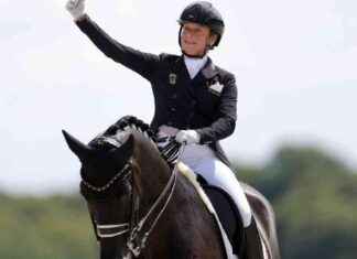 Sportpresseball: Isabell Werth erhält Auszeichnung als „Sportlegende“ news-10112024-013019