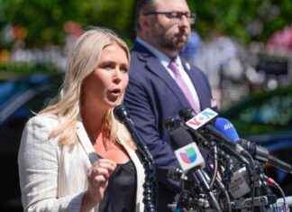 Regierungssprecherin der US-Regierung: 27-Jährige von Trump ernannt news-16112024-043236