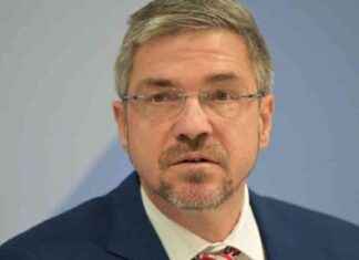 Abwahlverfahren gegen Potsdamer Oberbürgermeister Schubert bestätigt abwahlverfahren-gegen-potsdamer-oberbrgermeister-schubert-besttigt