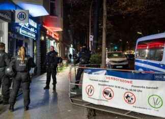 Silvester in Berlin: 390 Festnahmen, 16 verletzte Einsatzkräfte – Kugelbombe große Gefahr silvester-in-berlin-390-festnahmen-16-verletzte-einsatzkrfte-kugelbombe-groe-gefahr