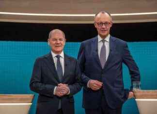 TV-Duell: Merz zieht Zettel zum Thema AfD aus dem Sakko tv-duell-merz-zieht-zettel-zum-thema-afd-aus-dem-sakko