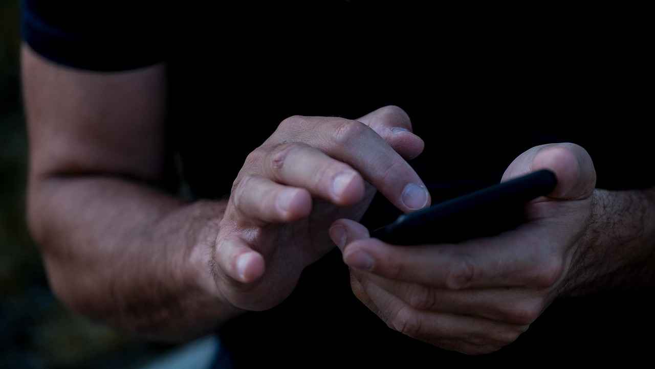 Wie verdienen Nutzer auf OnlyFans Geld?