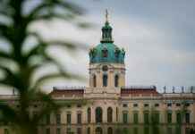 Stadtbad Charlottenburg – Alte Halle – Berliner Bäder – Schwimmkultur Mit Geschichte Stadtbad Charlottenburg – Alte Halle – Berliner Bäder – Schwimmkultur Mit Geschichte