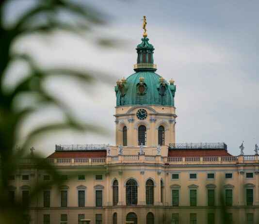 Stadtbad Charlottenburg – Alte Halle – Berliner Bäder – Schwimmkultur Mit Geschichte Stadtbad Charlottenburg – Alte Halle – Berliner Bäder – Schwimmkultur Mit Geschichte