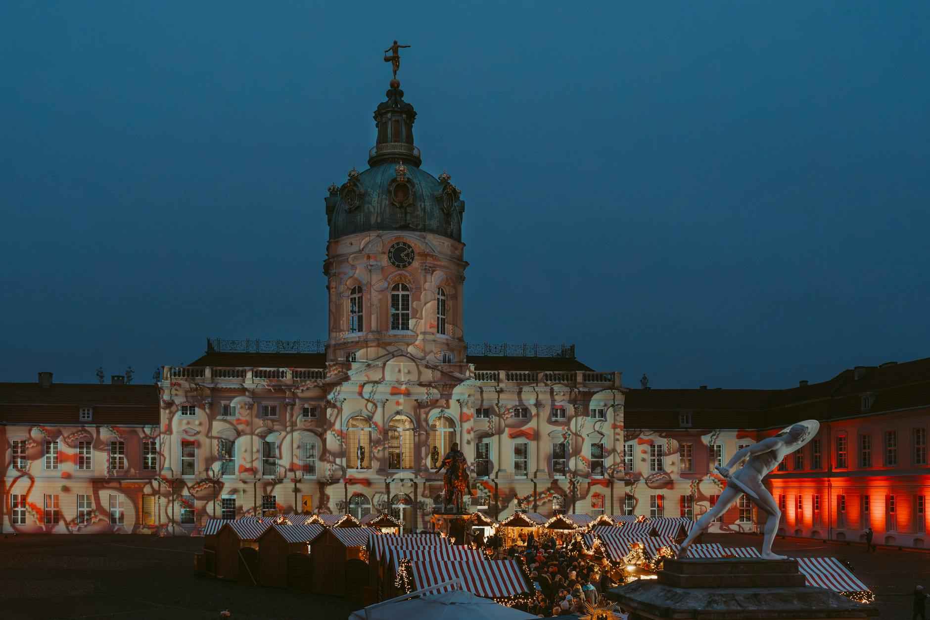 Une Plongée Dans l’Histoire