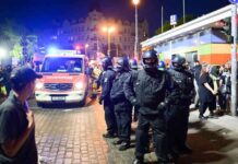 22000-menschen-bei-1-mai-demo-in-berlin-polizei-meldet-vereinzelte-festnahmen-beamter-verletzt-durch-flaschenwurf