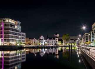Aufstellungen: Teilnehmer: Borussia Dortmund Gegen 1. FC Heidenheim – Die Startaufstellungen Im Detail Aufstellungen: Teilnehmer: Borussia Dortmund Gegen 1. FC Heidenheim – Die Startaufstellungen Im Detail