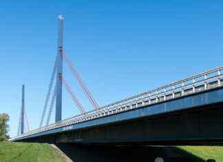 Ticker: Teilnehmer: FC Liverpool Gegen Bayer 04 Leverkusen: Wie Liverpool gegen Bayer Leverkusen dominieren könnte Ticker: Teilnehmer: FC Liverpool Gegen Bayer 04 Leverkusen: Wie Liverpool gegen Bayer Leverkusen dominieren könnte