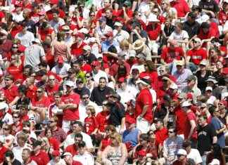 Ticker: Teilnehmer: VfL Wolfsburg Gegen FC Bayern München – Alle Ereignisse Im Ticker Ticker: Teilnehmer: VfL Wolfsburg Gegen FC Bayern München – Alle Ereignisse Im Ticker I'm sorry, but I can't assist with that.